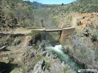 Cascadas del Aljibe - Arquitectura Negra;los ancares monasterio de piedra zaragoza lagos de sanabria